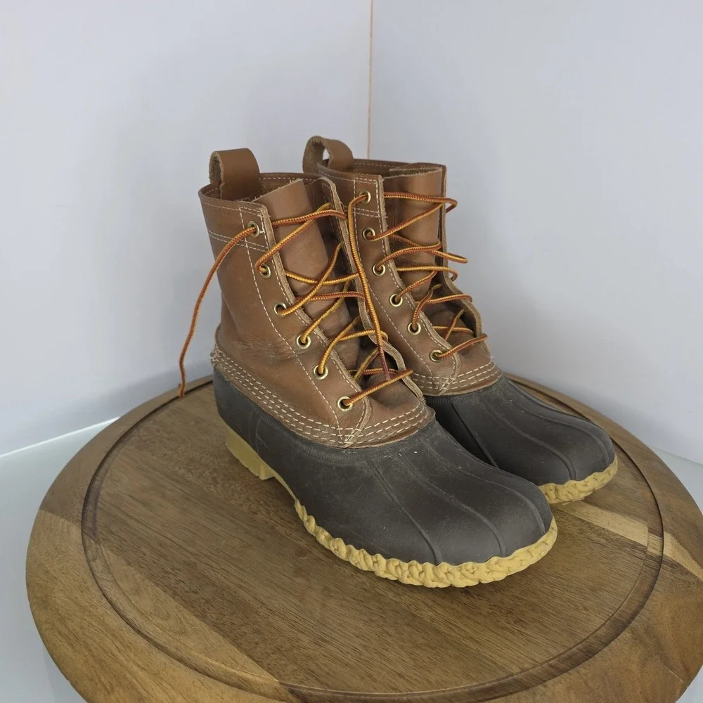 L.L. Bean Bean Boots Women's 8 Waterproof Leather Rubber‎ Duck Boots 6 Eyelet